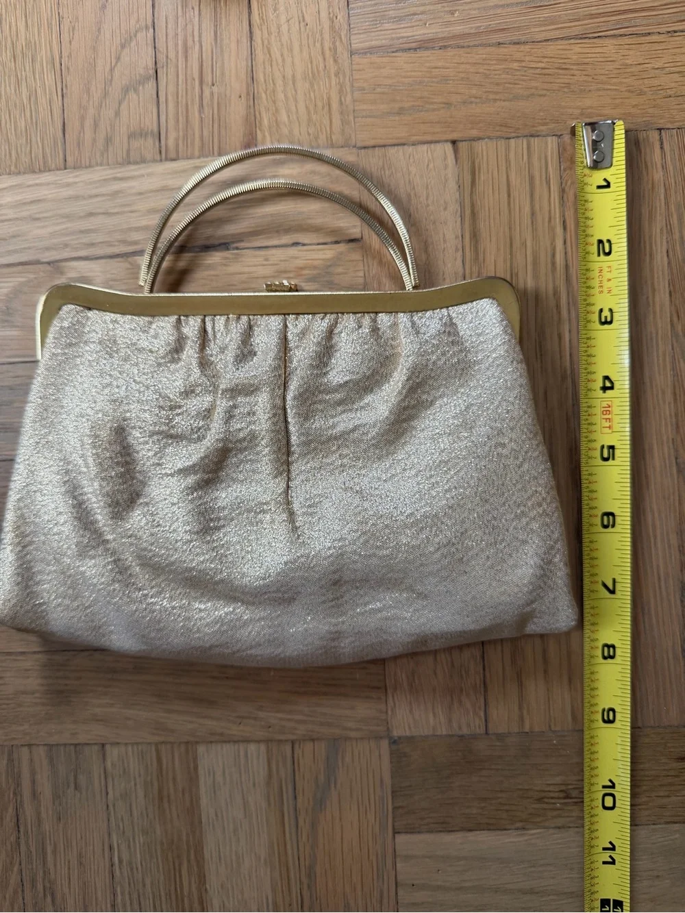 Elegant Gold Evening Top-Handle Bag